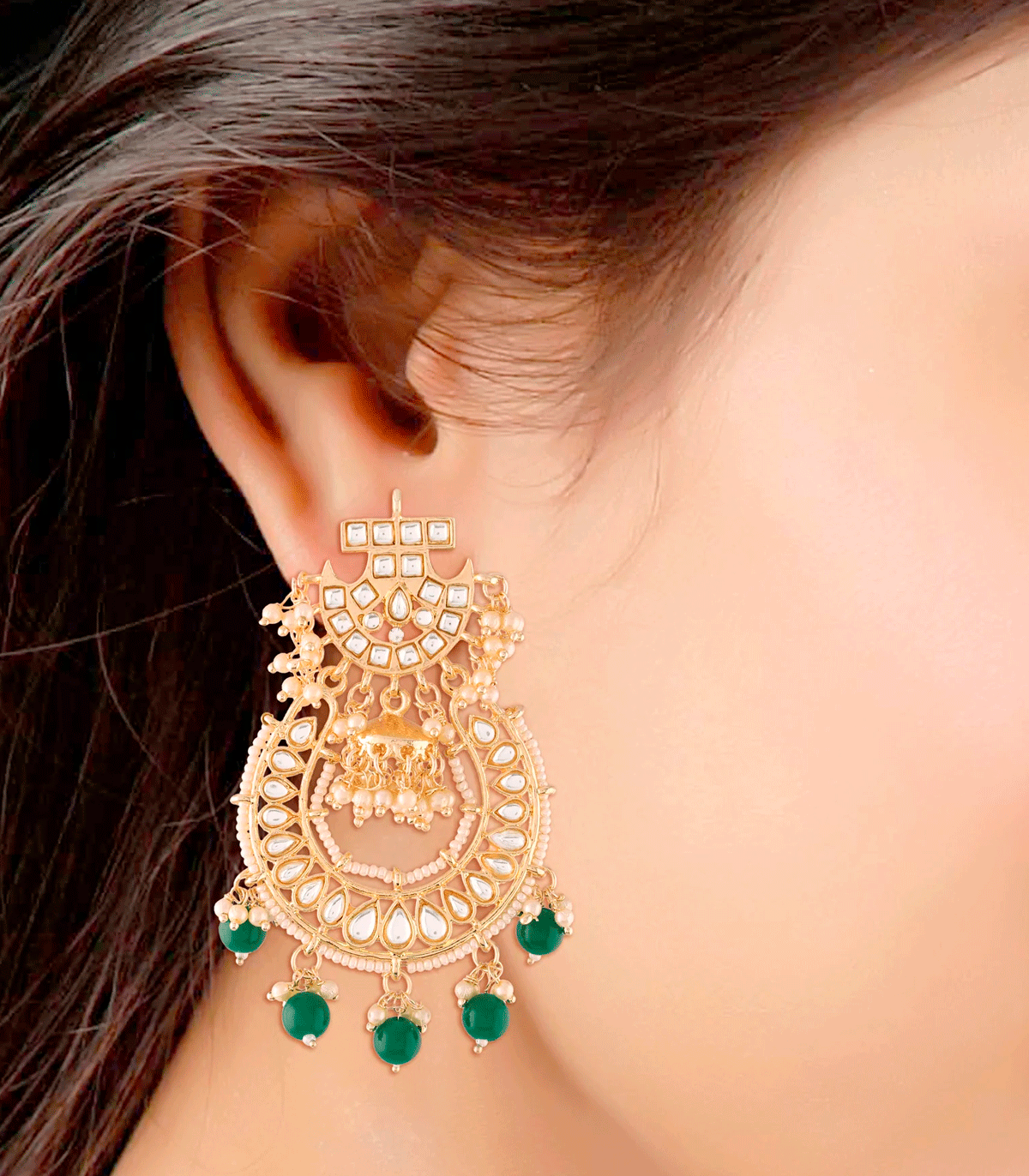 Pendientes de fiesta largo kundan verdes y perlas