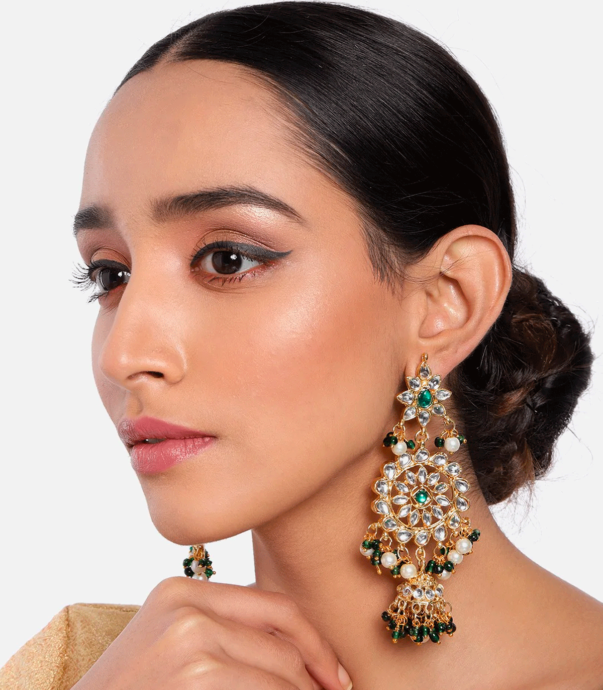 Maxi pendientes de fiesta con cristales y piedras kundan verdes