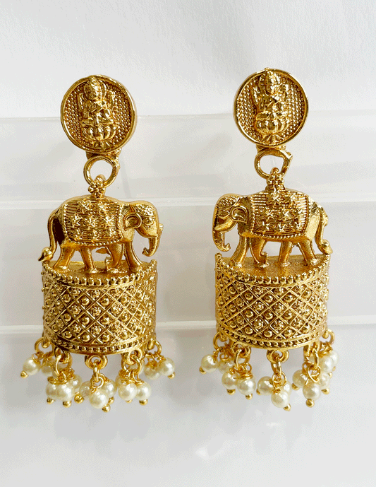 Pendientes largos - Antique Temple - con Elefante y perlas