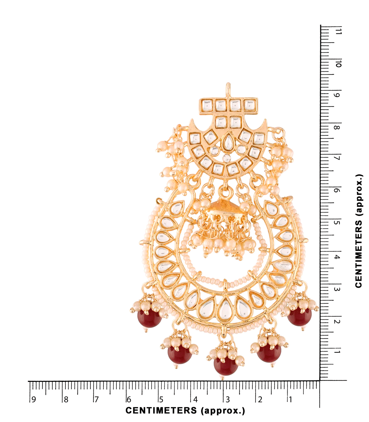 Pendientes largos dorados con perlas y piedras granates